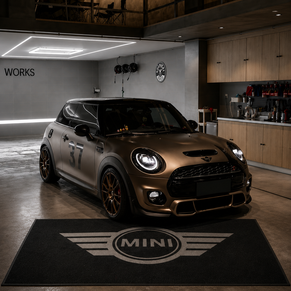Mini Luxury Logo Rug and Display Mat Garage, Home, Office, Showroom Floor Decor, 60x87 in / 150x220 cm